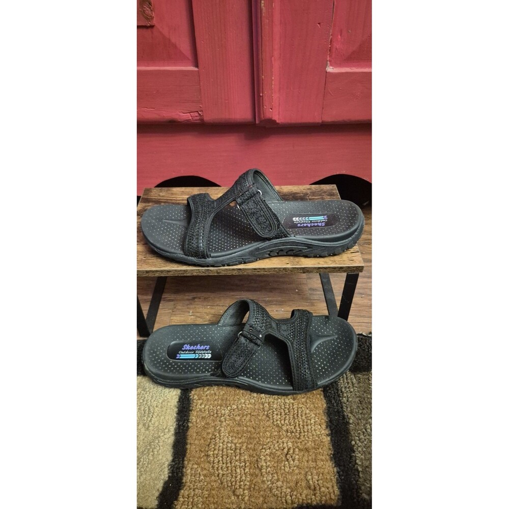 Skechers Size 9 Outdoor Lifestyle Womens Black Comfort Slide Sandals Worn Twice